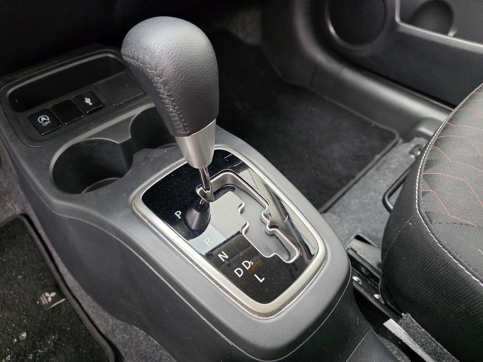 Mitsubishi Space Star 1,2 Cosmic CVT 5d