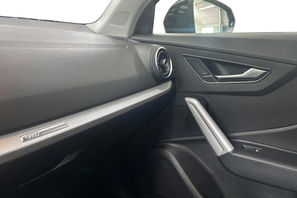 Audi Q2 35 TFSi Prestige S-tr. 5d