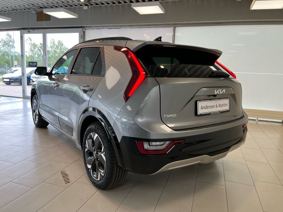 Kia Niro 64 EV Prestige 5d