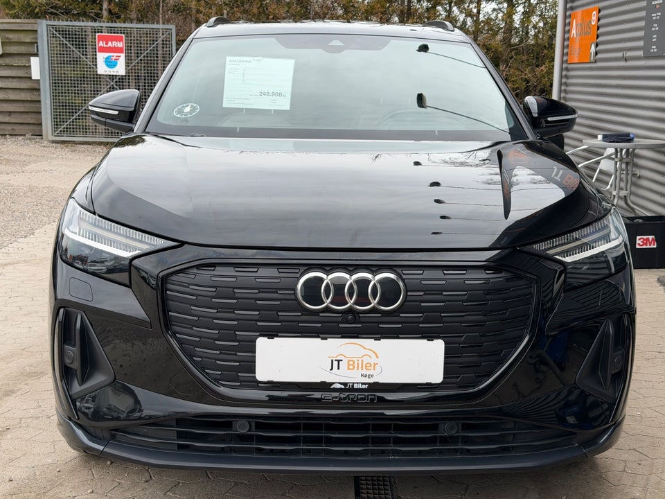 Audi Q4 e-tron 40 S-line 5d