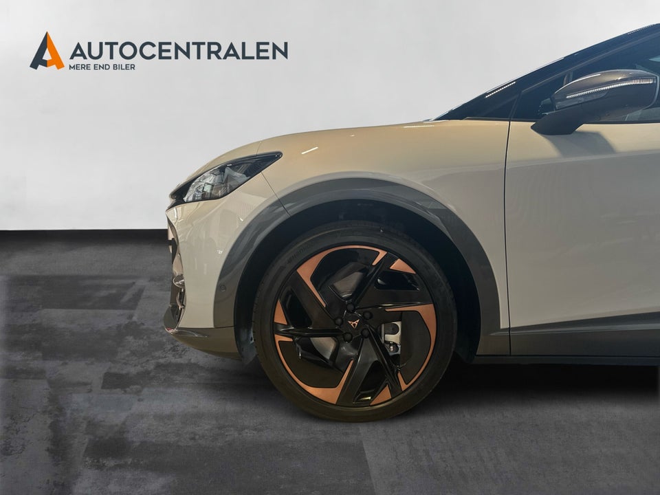 Cupra Tavascan 77 Adrenaline 5d