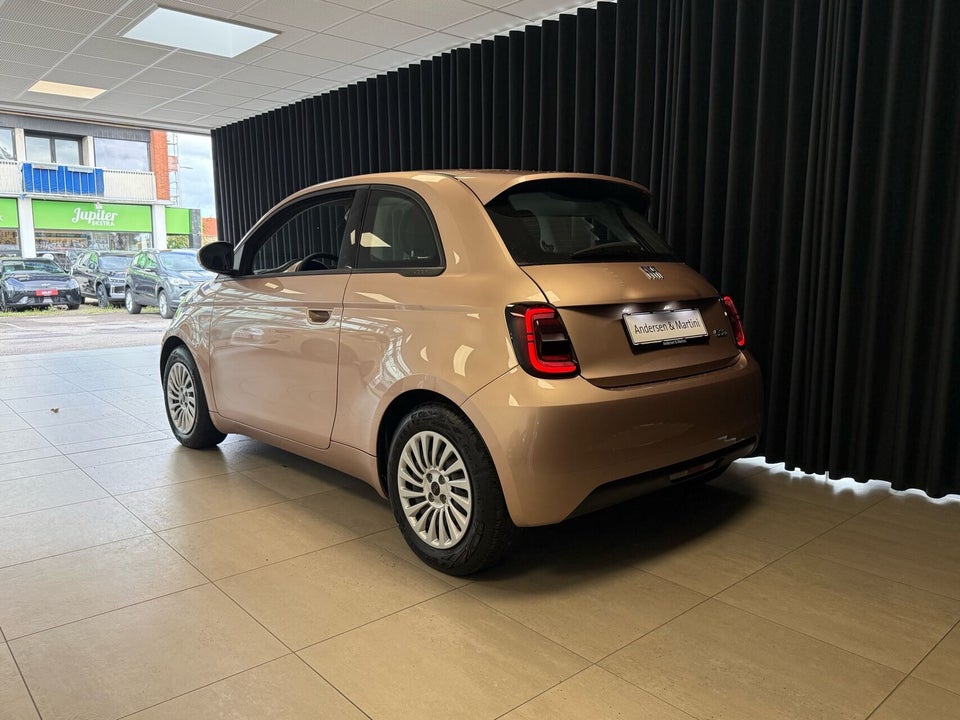 Fiat 500e 42 Icon 3d