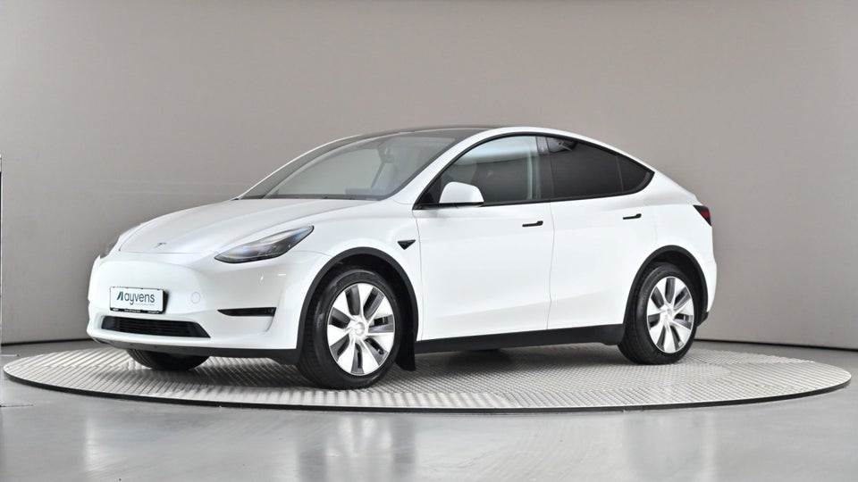 Tesla Model Y Long Range AWD 5d