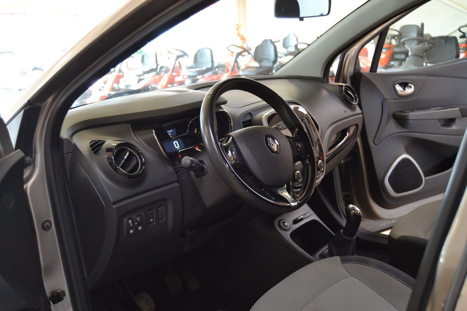 Renault Captur 1,5 dCi 90 Expression 5d