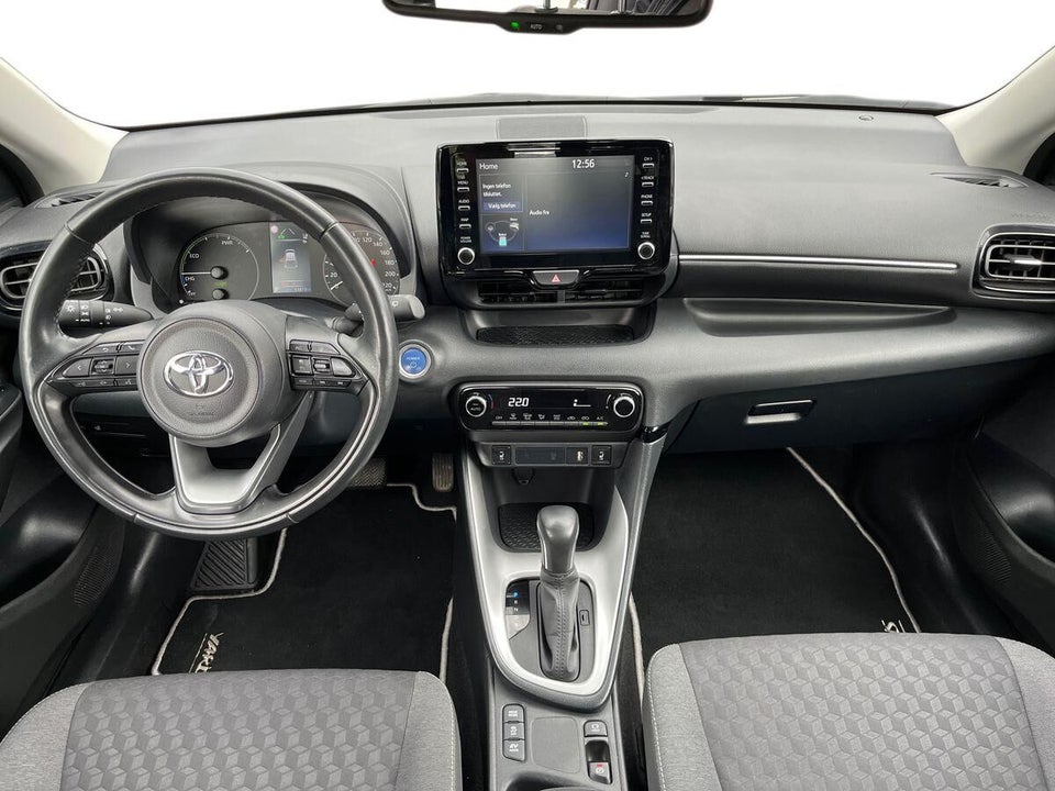 Toyota Yaris 1,5 Hybrid Active Tech e-CVT 5d
