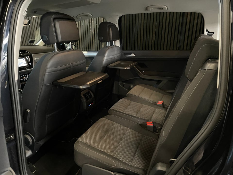 VW Touran 2,0 TDi 150 Comfortline DSG 7prs 5d