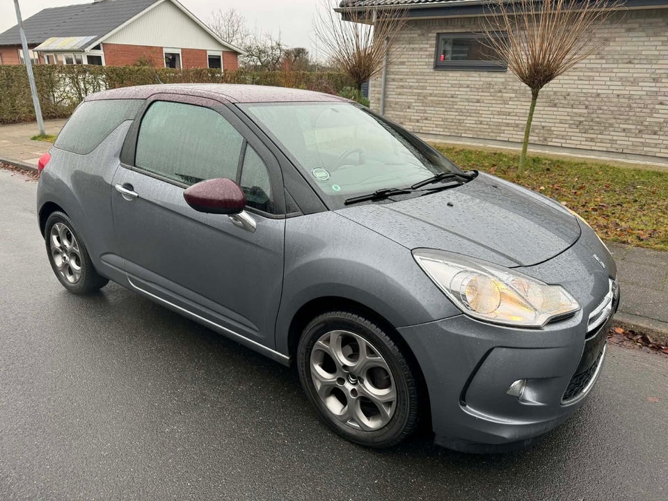 Citroën DS3 1,6 e-HDi 90 DStyle 3d