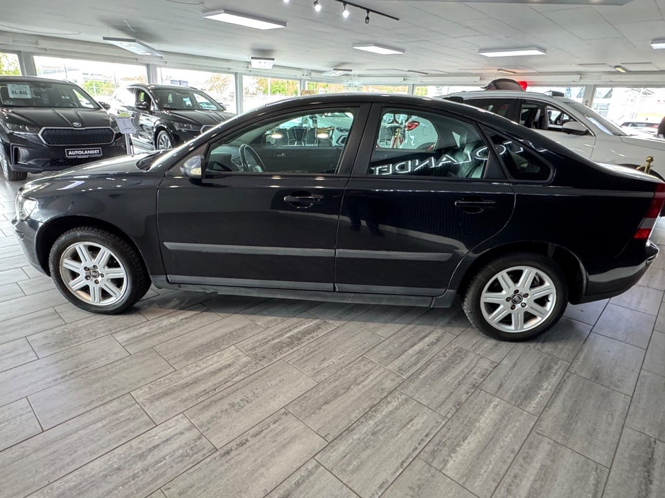 Volvo S40 1,6 Addition 4d