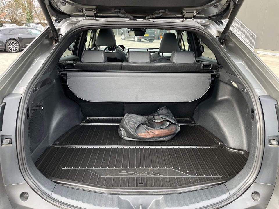 Toyota bZ4X Executive Premium 5d