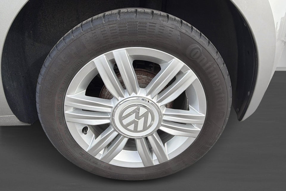 VW Up! 1,0 MPi 75 Move Up! ASG 5d