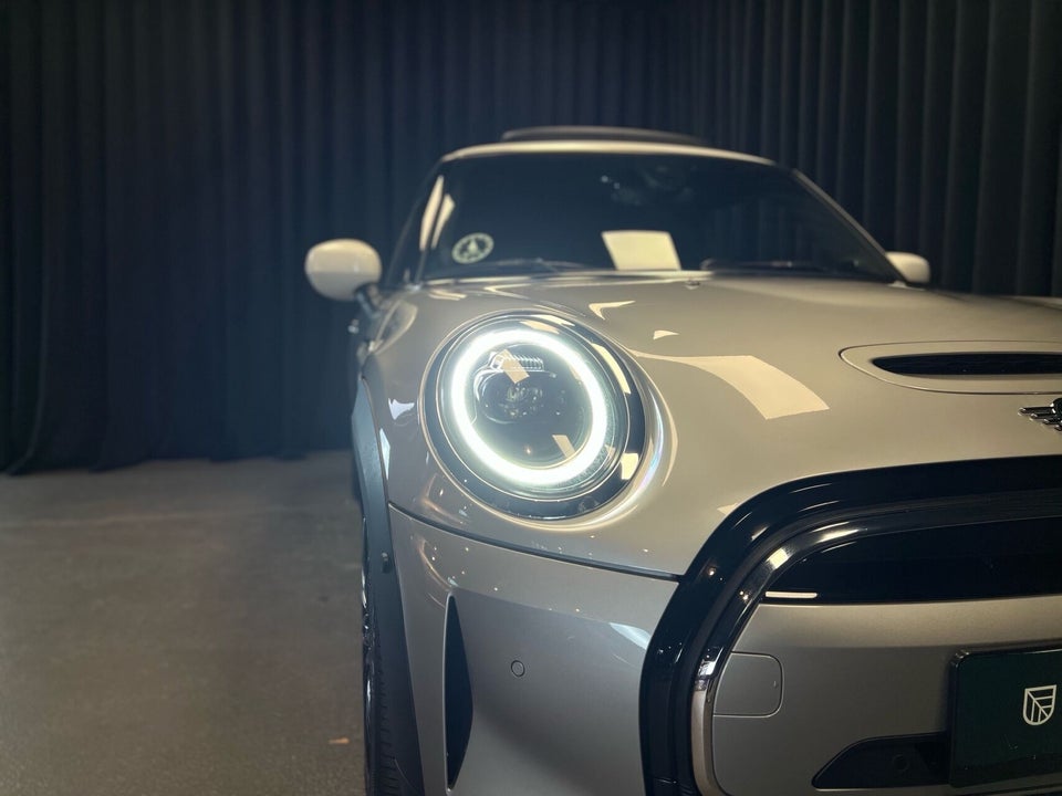 MINI Cooper SE Edition Premium Plus 3d