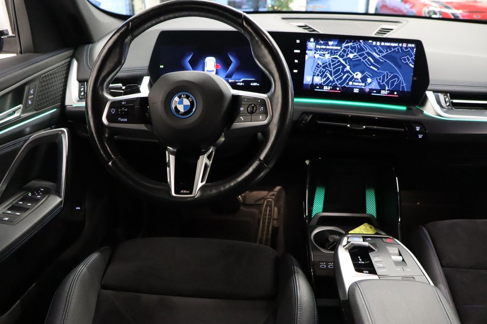 BMW iX1 xDrive30 M-Sport Premium 5d