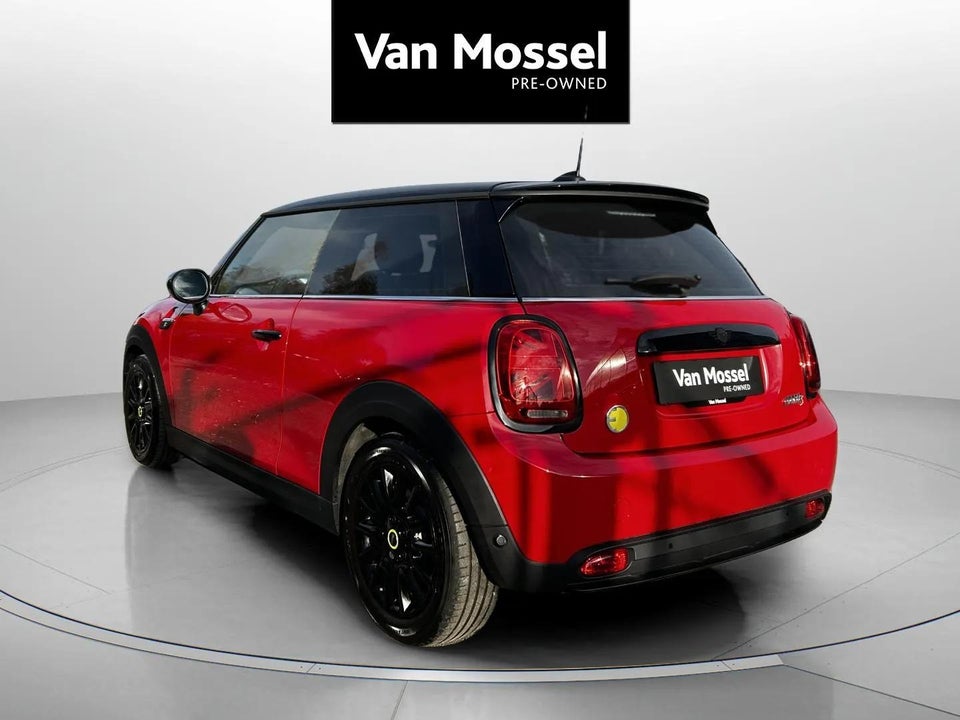 MINI Cooper SE Classic Trim 3d