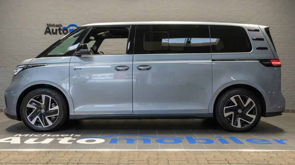 VW ID.Buzz 86 GTX+ 4Motion 7prs LWB 5d