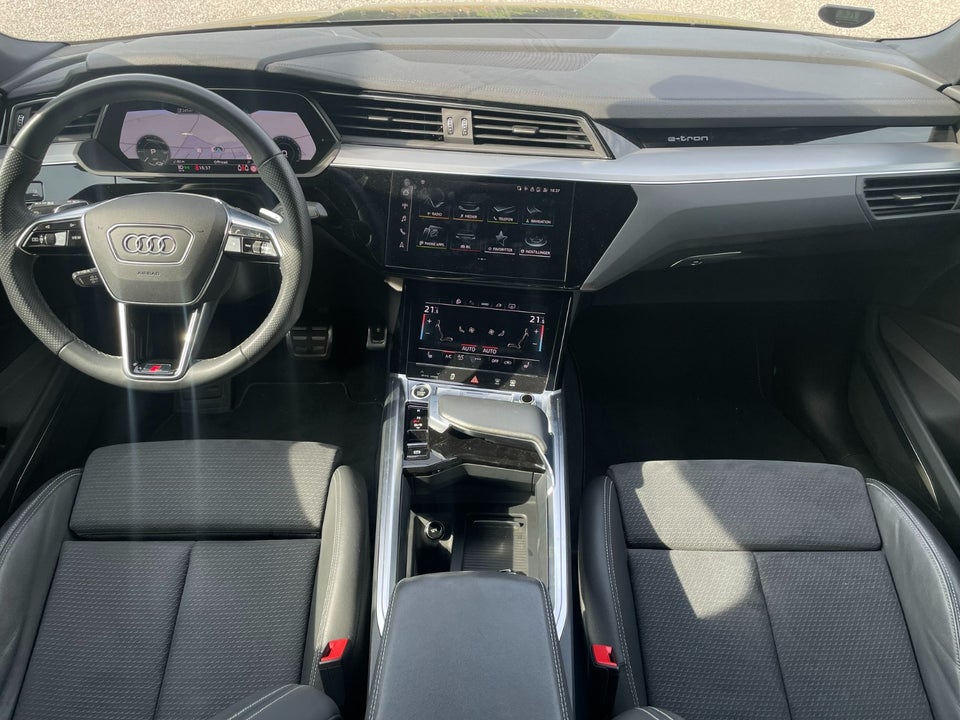 Audi Q8 e-tron 50 S-line Sportback quattro 5d