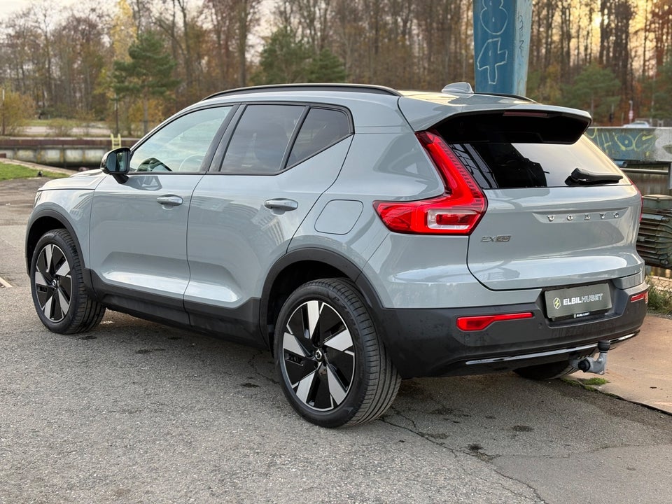 Volvo EX40 Extended Range Core 5d