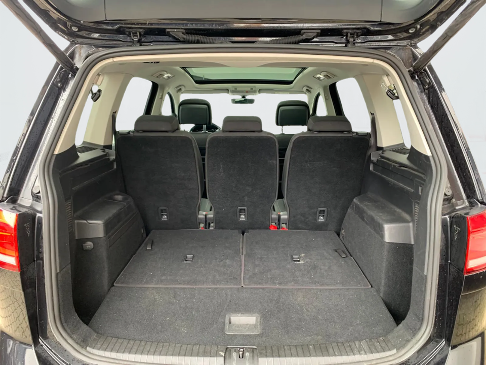 VW Touran 1,5 TSi 150 Highline DSG 7prs 5d