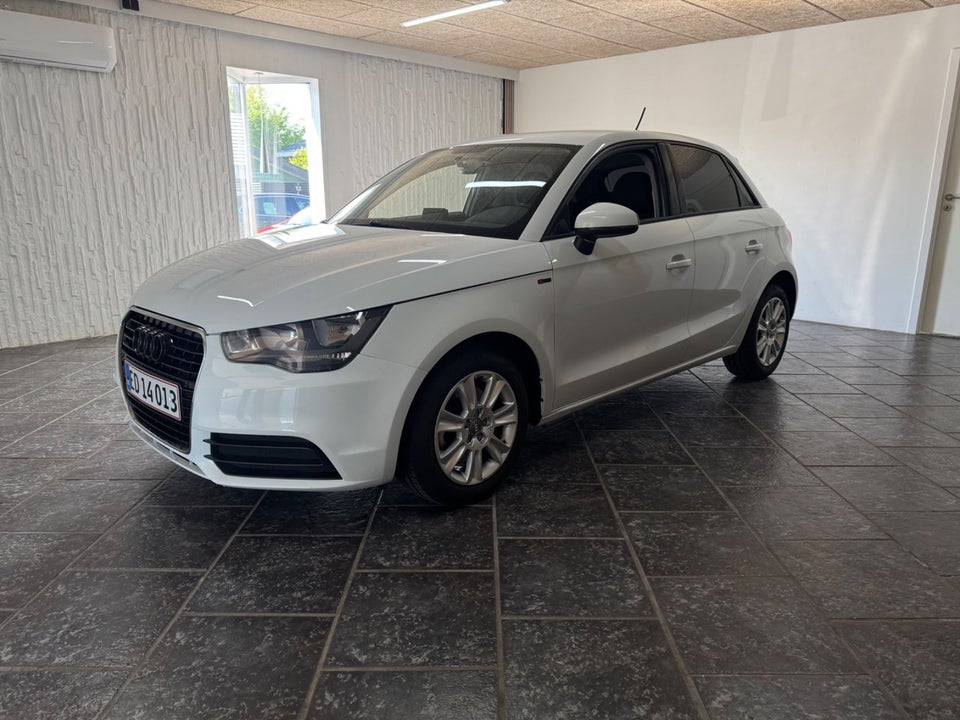 Audi A1 1,4 TFSi 122 Ambition Sportback 5d