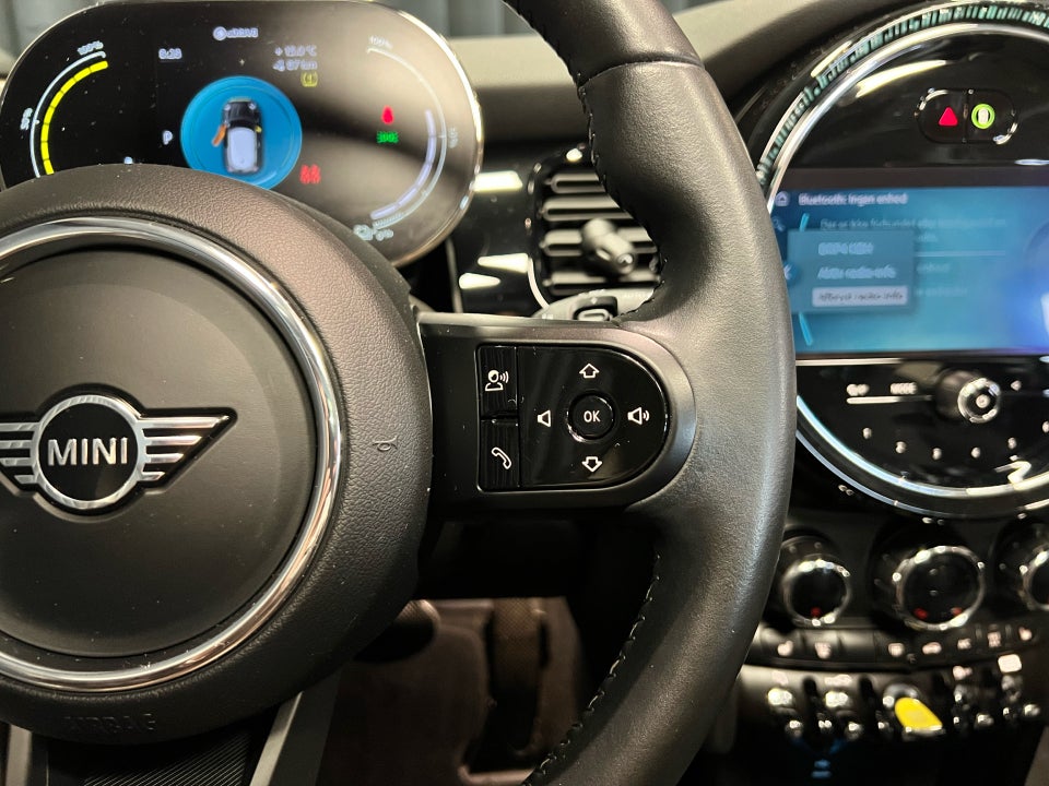 MINI Cooper SE Edition Premium Plus 3d