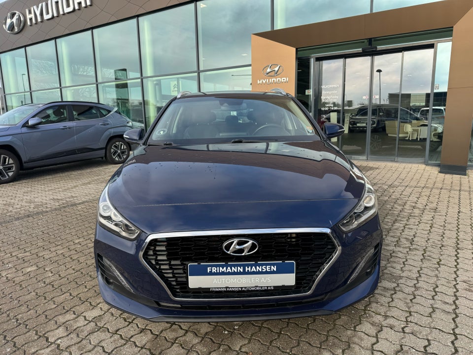 Hyundai i30 1,0 T-GDi Premium stc. 5d