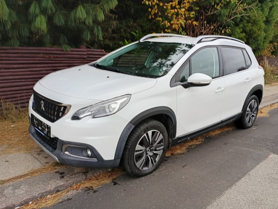 Peugeot 2008 1,6 BlueHDi 100 Allure 5d