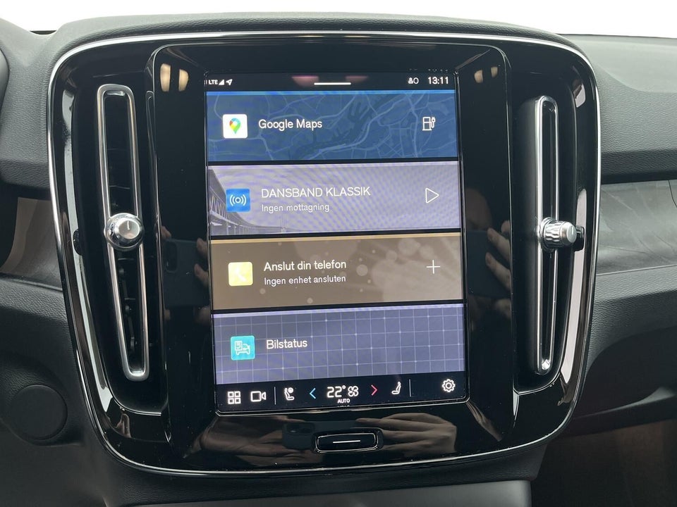 Volvo XC40 ReCharge Extended Range Plus 5d