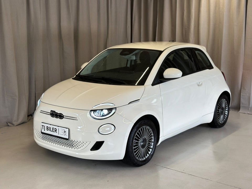 Fiat 500e 42 Icon 3d