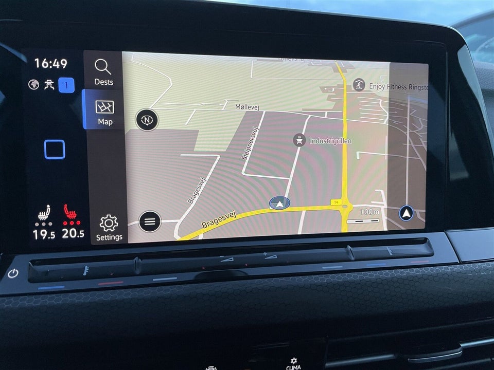 VW Golf VIII 1,4 GTE DSG 5d