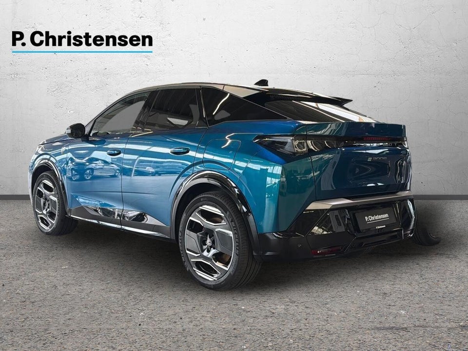 Peugeot e-3008 77 GT Pack 5d