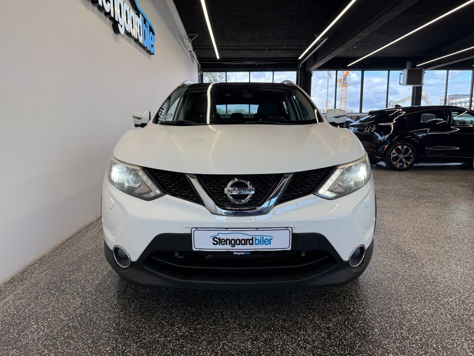 Nissan Qashqai 1,2 Dig-T 115 Tekna 5d