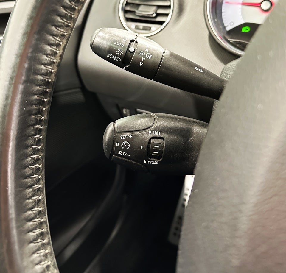 Peugeot 308 1,6 e-HDi 112 Active SW 5d