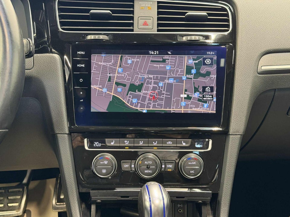 VW Golf VII 1,4 GTE DSG 5d