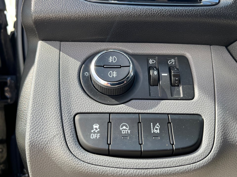 Opel Karl 1,0 Cosmo aut. 5d