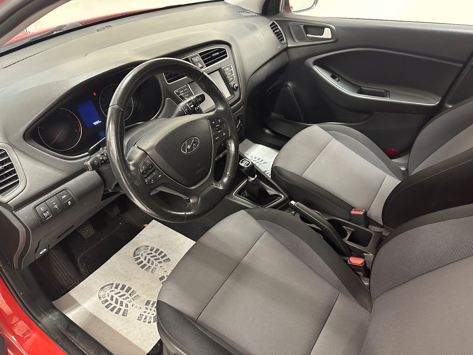 Hyundai i20 1,25 Trend 5d