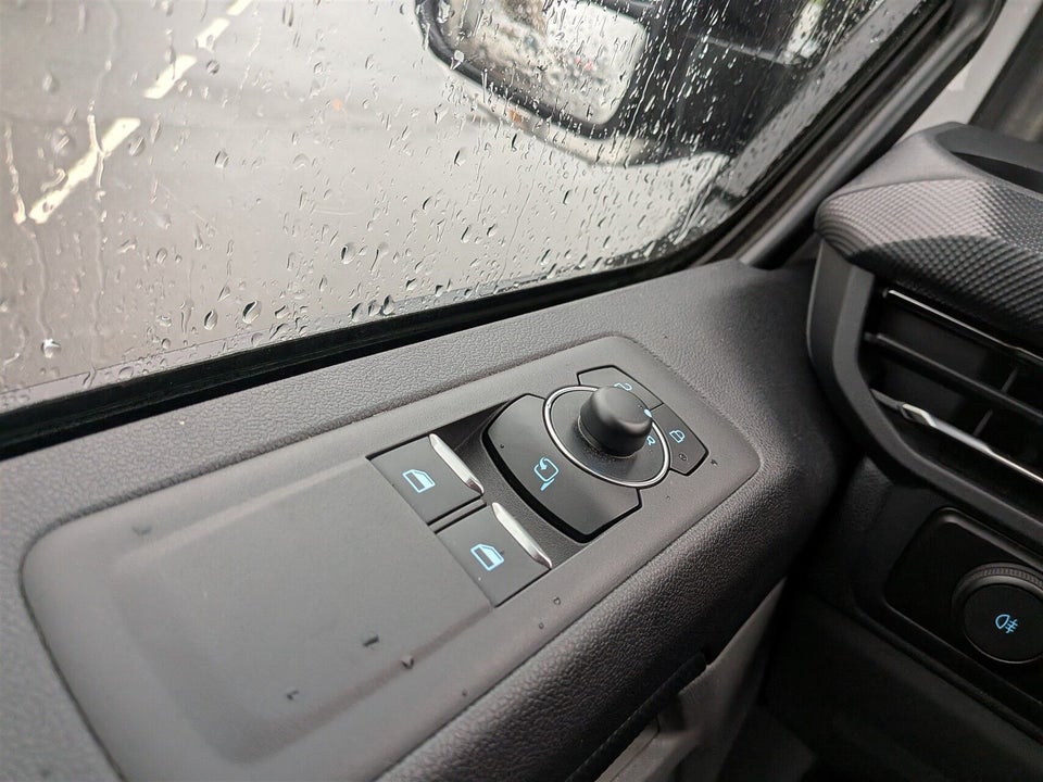 Ford Transit Custom 300S 2,0 EcoBlue Limited aut.