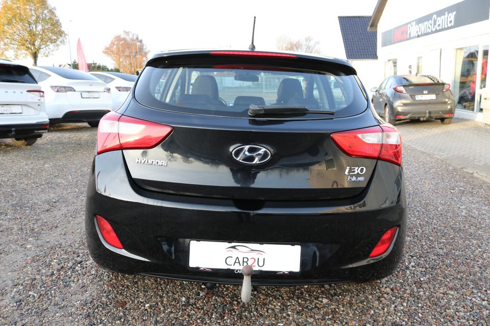 Hyundai i30 1,6 CRDi 110 Comfort Eco 5d