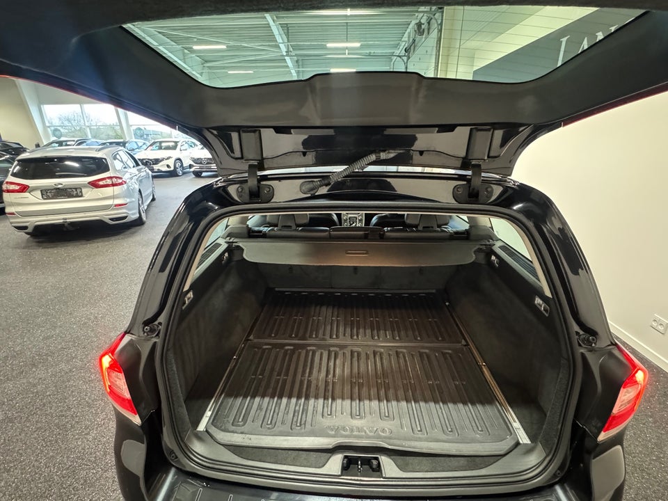 Volvo V70 2,0 D4 163 Momentum aut. Drive-E 5d