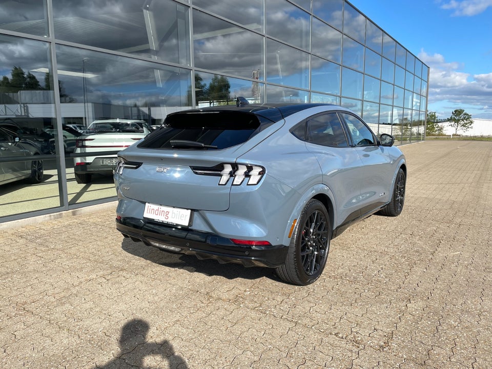 Ford Mustang Mach-E GT Extended Range AWD 5d