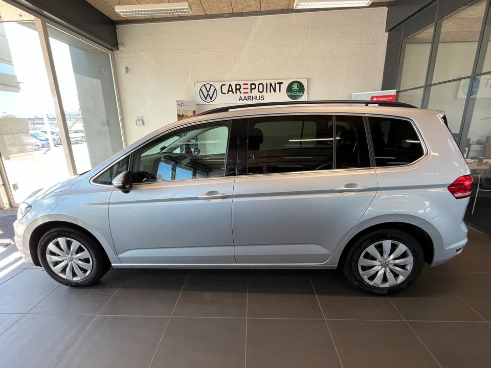 VW Touran 1,6 TDi 115 Comfortline DSG 7prs 5d