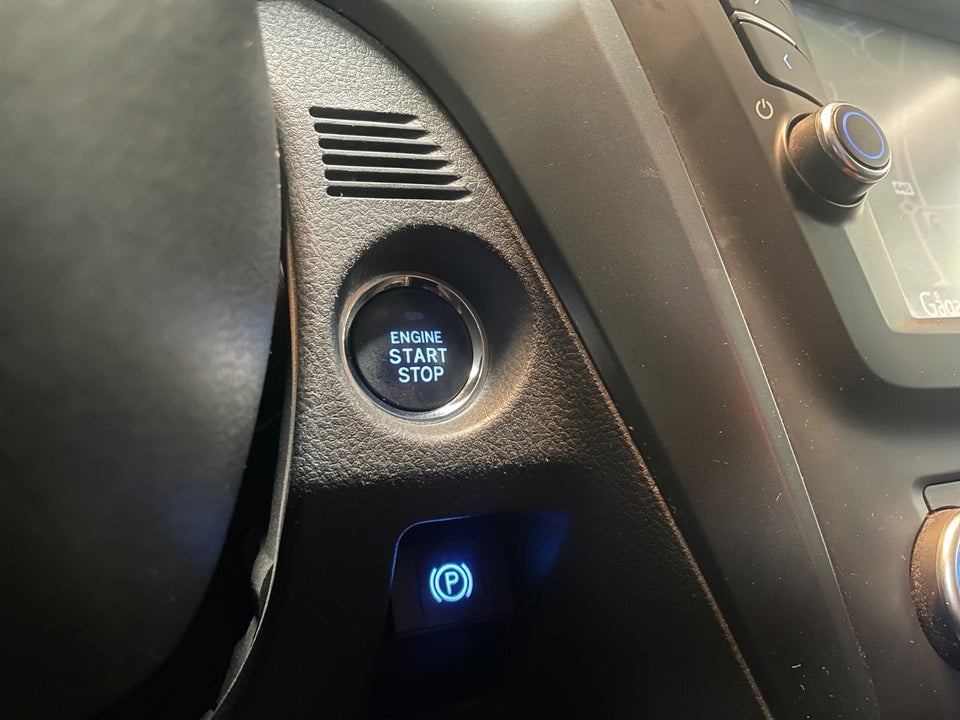 Toyota Avensis 1,8 VVT-i T2 Premium Touring Sports 5d