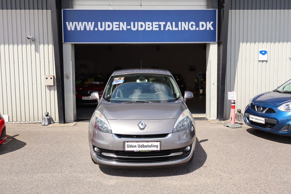 Renault Grand Scenic III 1,6 dCi 130 Dynamique 7prs 5d