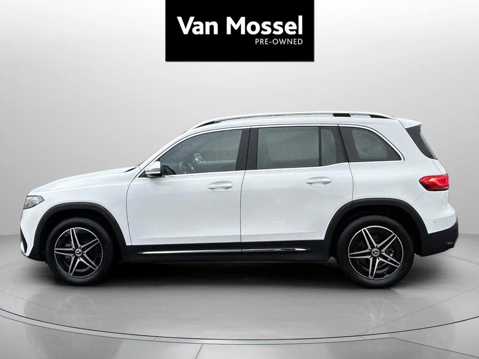 Mercedes EQB250 AMG Line 5d