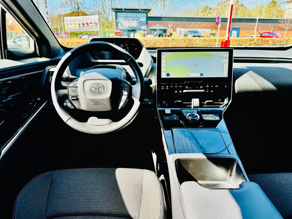 Toyota bZ4X Active 5d