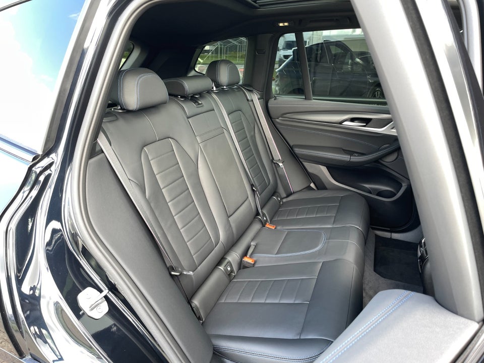 BMW iX3 Charged Plus M-Sport 5d