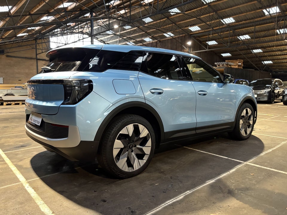 Ford Explorer 79 Premium Extended Range AWD 5d