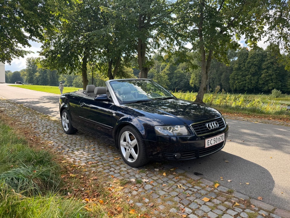 Audi A4 3,0 V6 Cabriolet Multitr. 2d
