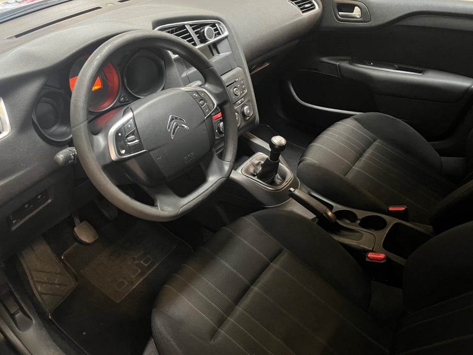 Citroën C4 1,6 HDi 92 Comfort 5d