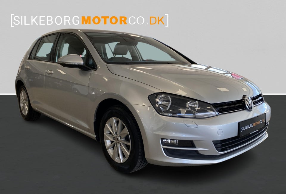 VW Golf VII 1,4 TSi 122 Comfortline BMT 5d