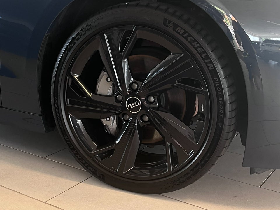 Audi A6 e-tron Ultra performance Avant 5d