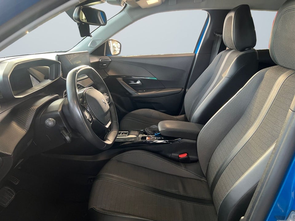 Peugeot e-2008 50 Allure Pack 5d